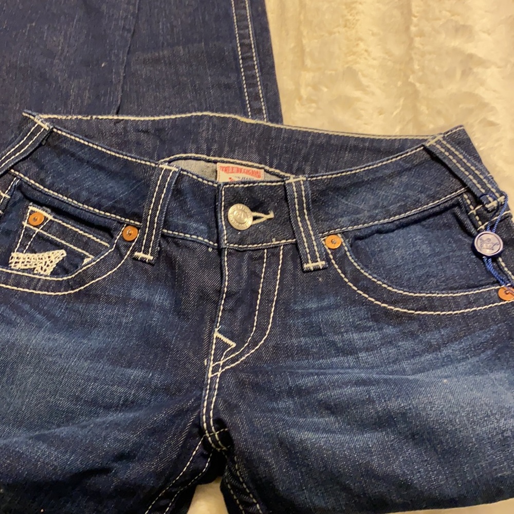 True Religion 5 pocket bootcut jeans. - Picture 7 of 8